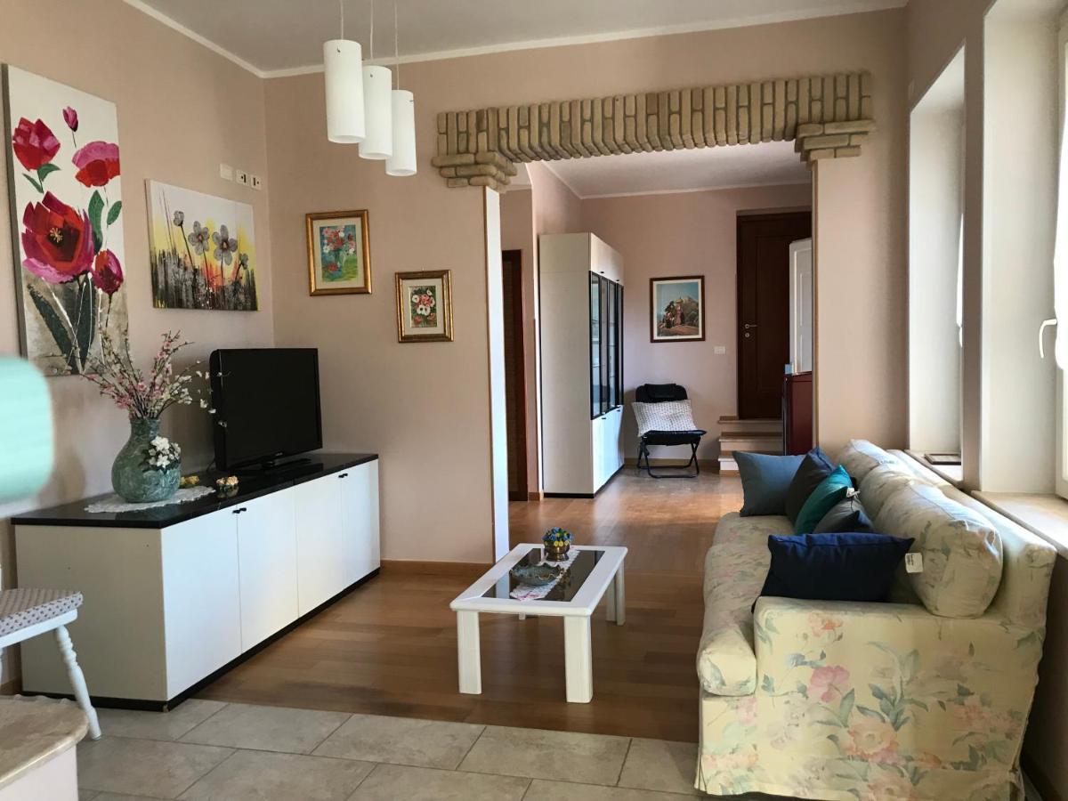 Villa Dei Fiori - Casa Vacanza كابوتيرا المظهر الخارجي الصورة