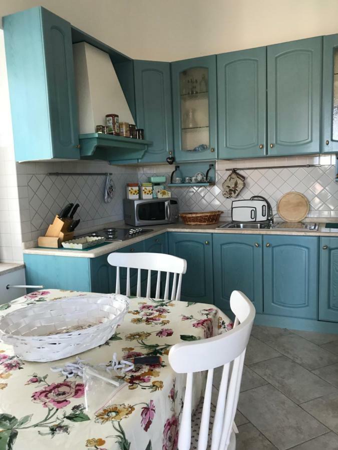 Villa Dei Fiori - Casa Vacanza كابوتيرا المظهر الخارجي الصورة